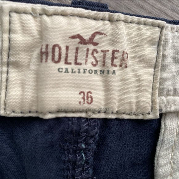 NWT Hollister men’s navy blue classic fit at the knee button up shorts w pockets - Picture 8 of 12